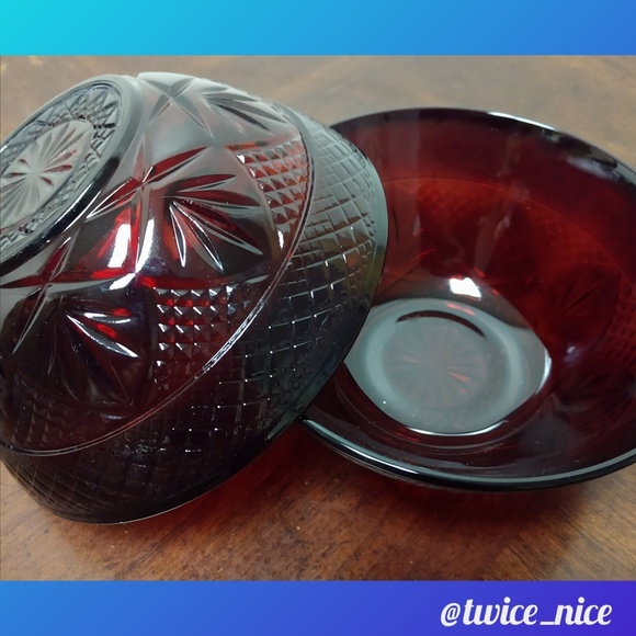 Avon Cape Cod Collection Vintage Bowls (2) - Picture 1 of 6